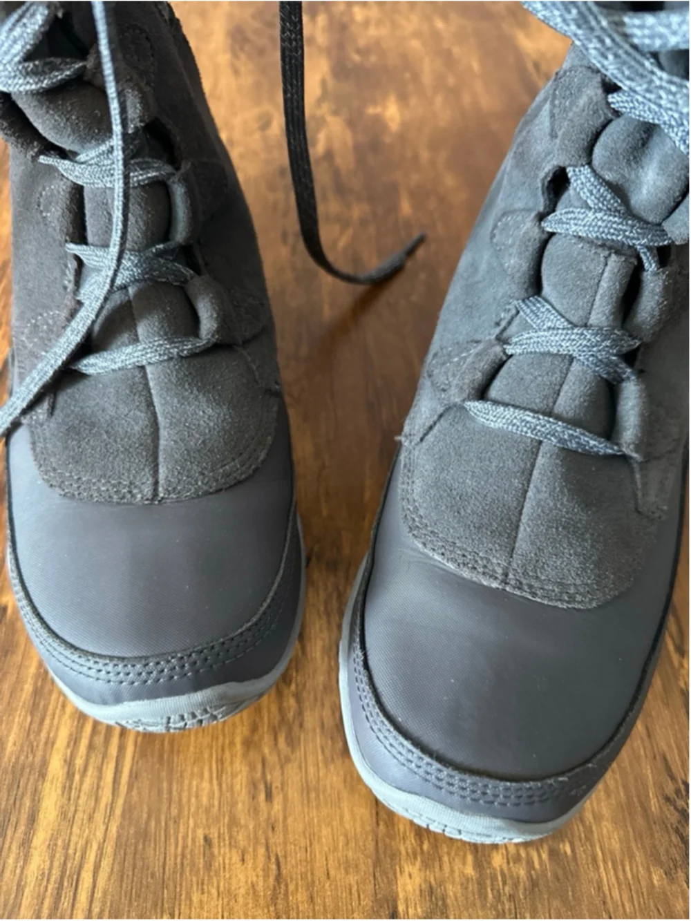 The North Face Nuptse Purna Snow Boots Womens 7 Gray Waterproof Primaloft